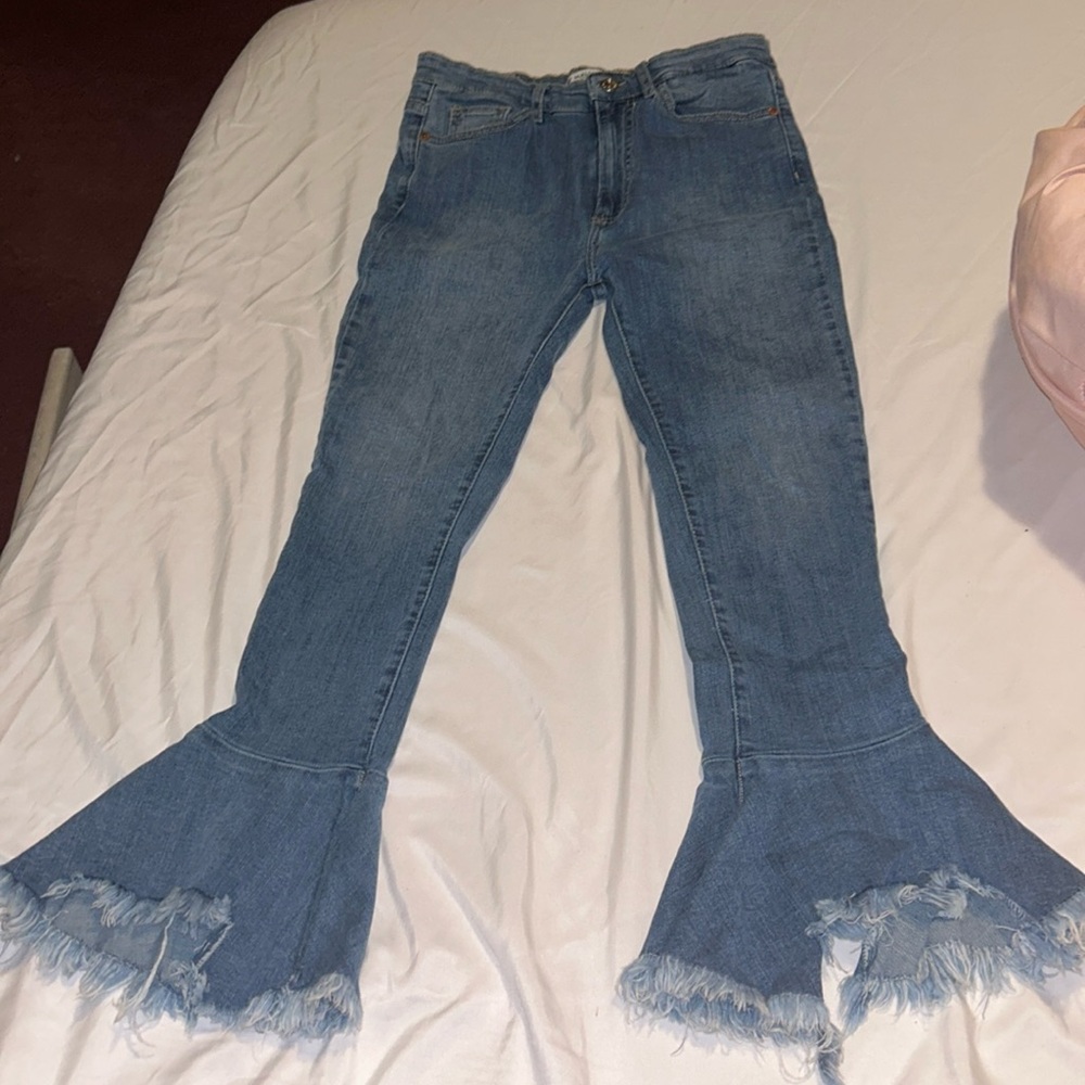 Pull and bear jeans size 1 us,size 36 eur,and size 26 mex